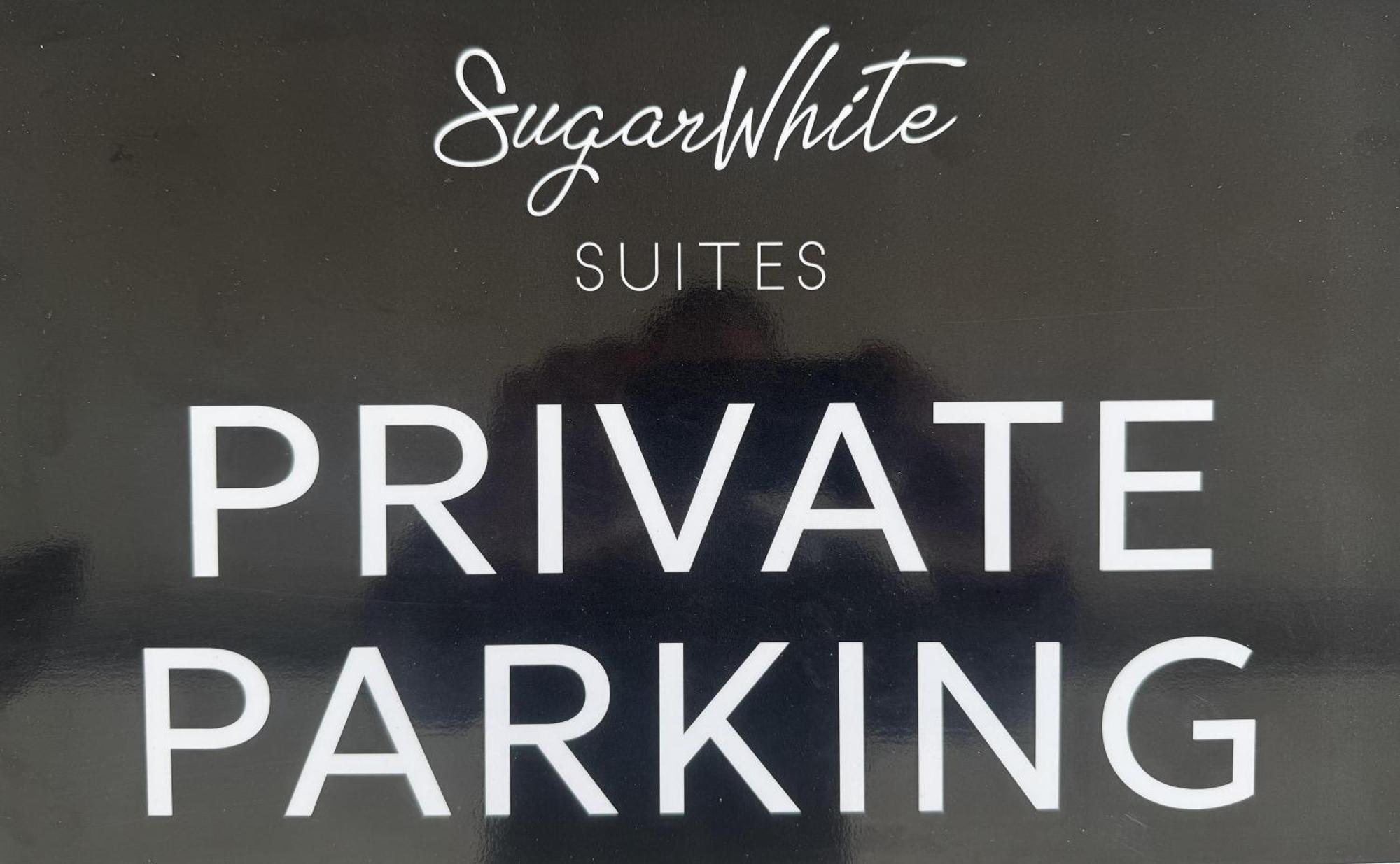 Sugarwhite Suites With Private Not Heated Pool Emporio  Exterior foto